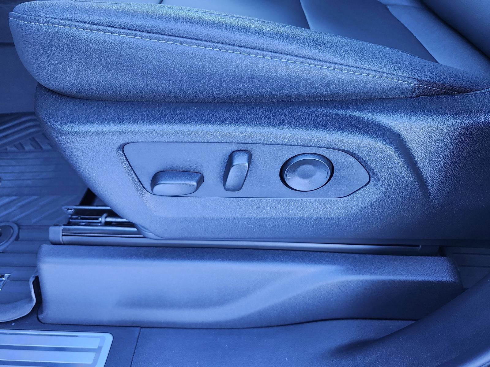 2025 Chevrolet Silverado 3500 HD LT