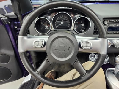 2004 Chevrolet SSR LS