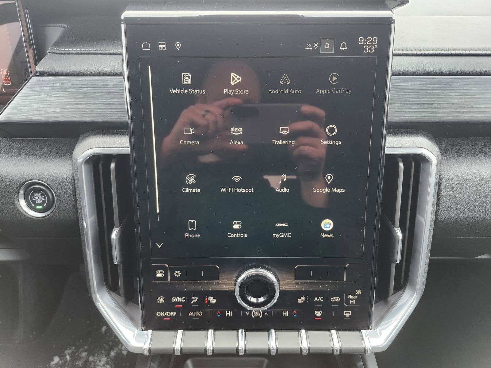 2025 GMC Acadia Elevation