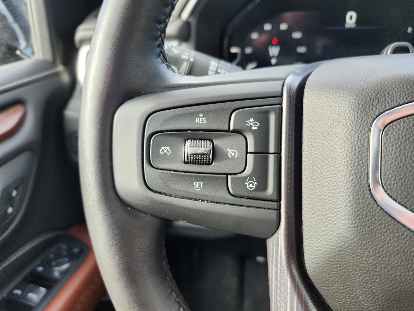 2024 GMC Yukon XL Denali Ultimate