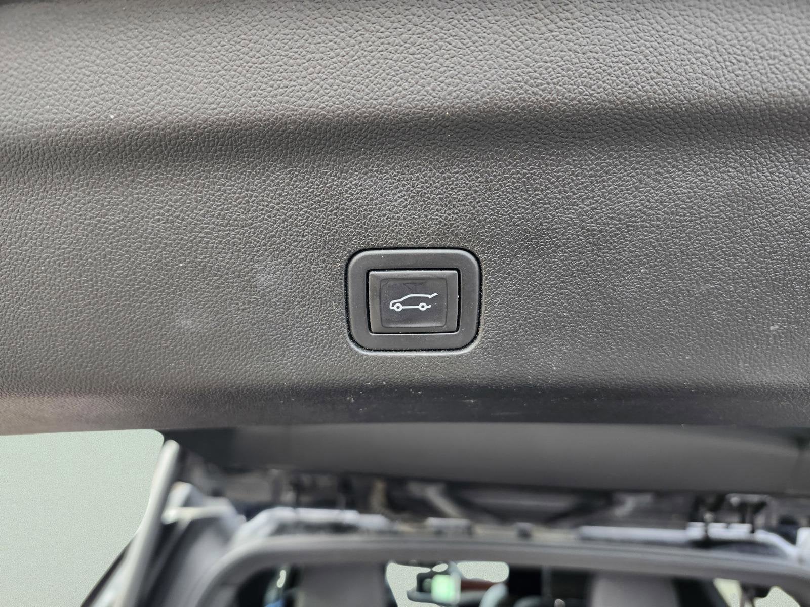 2024 GMC Yukon XL Denali Ultimate