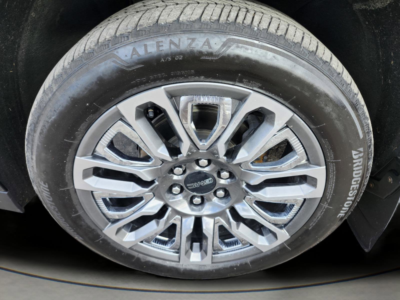 2024 GMC Yukon XL Denali Ultimate