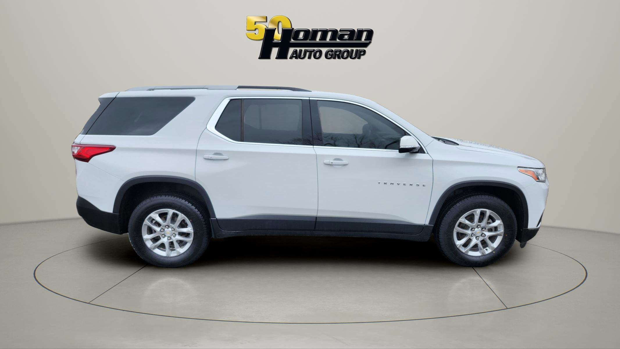 2018 Chevrolet Traverse LT Cloth