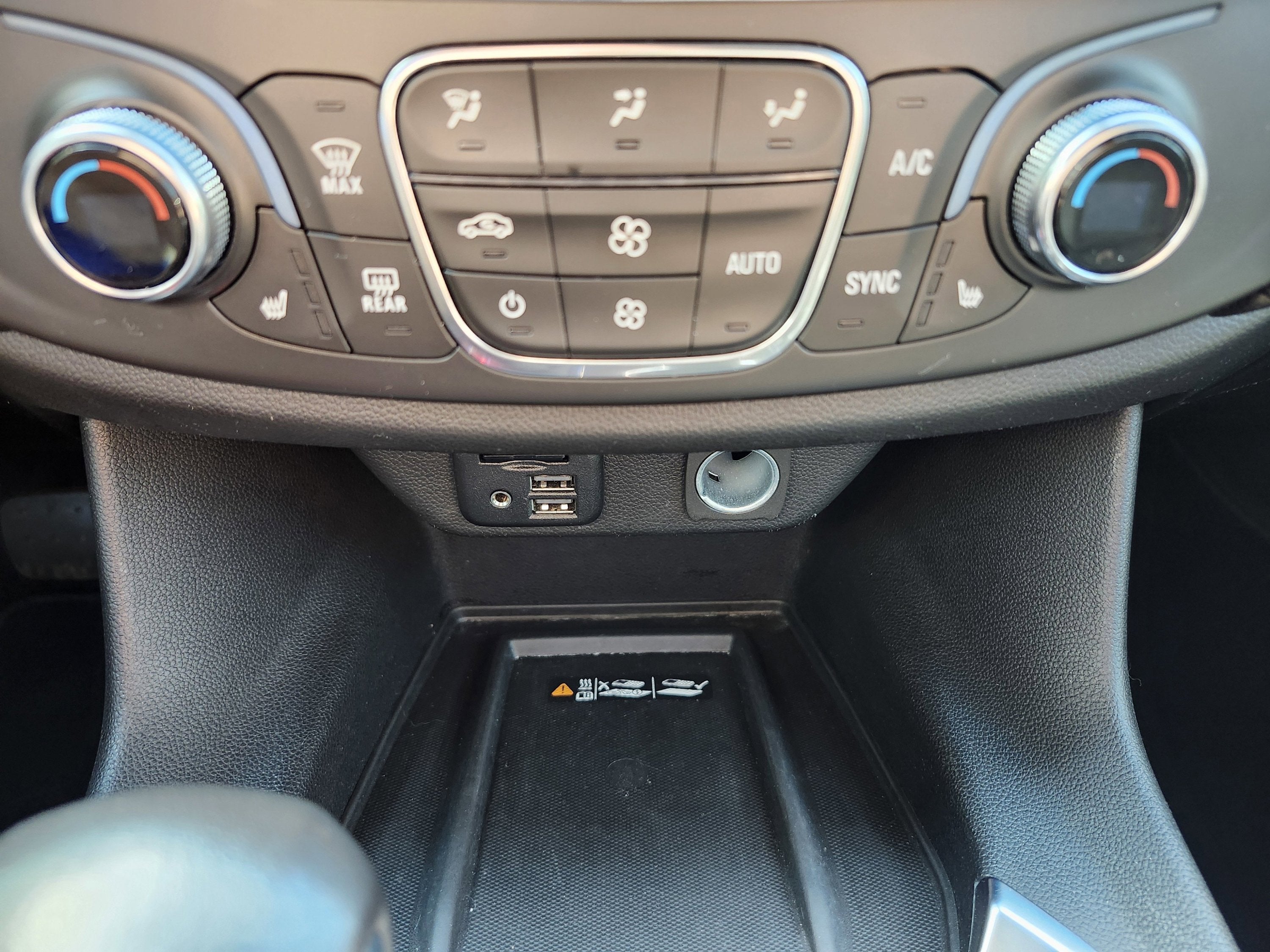 2022 Chevrolet Traverse RS