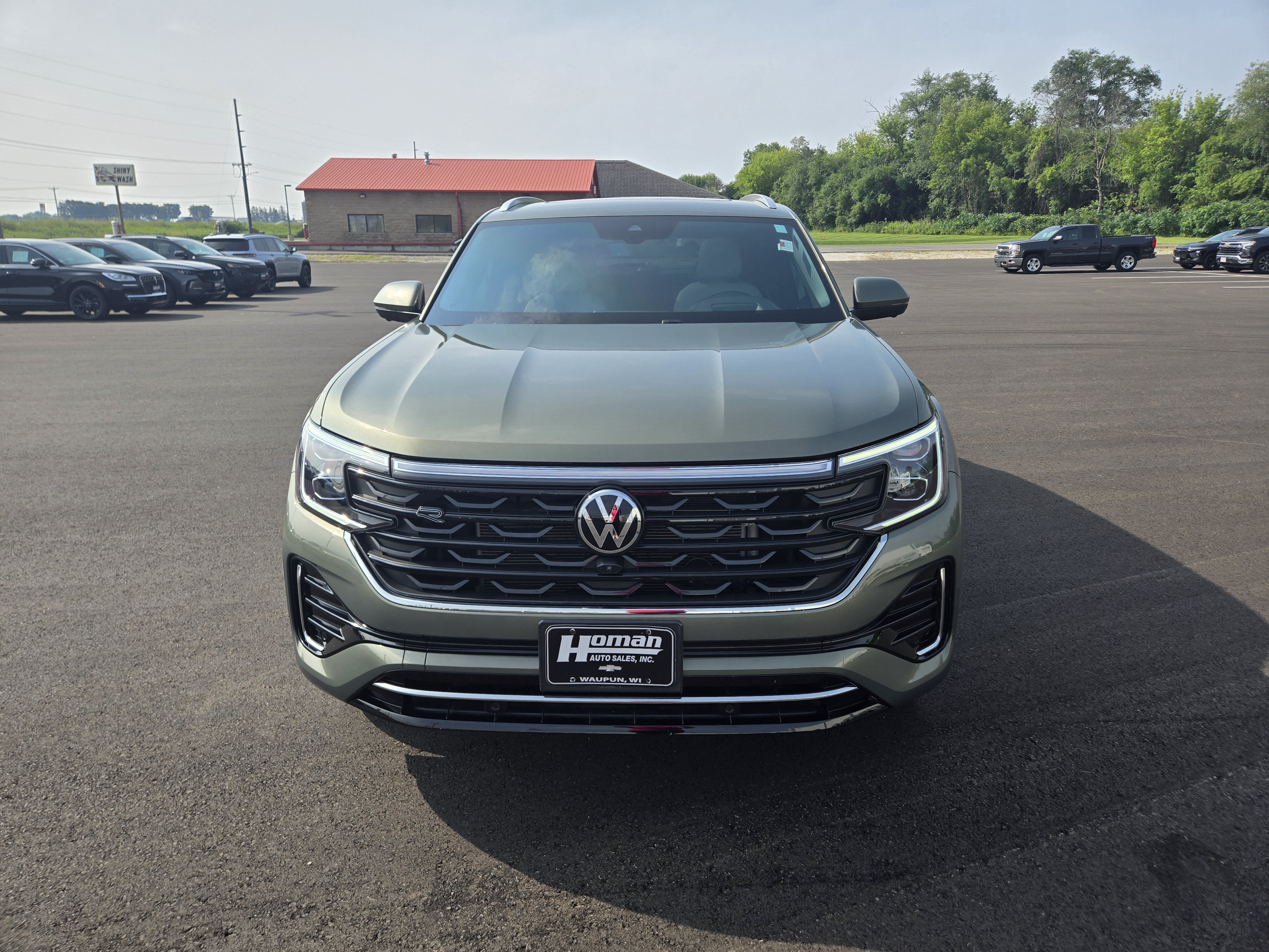 2025 Volkswagen Atlas Cross Sport 2.0T SEL Premium R-Line