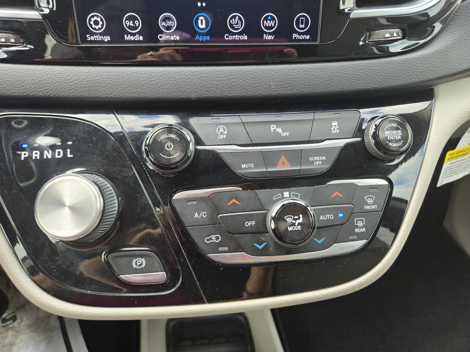 2018 Chrysler Pacifica Touring L Plus