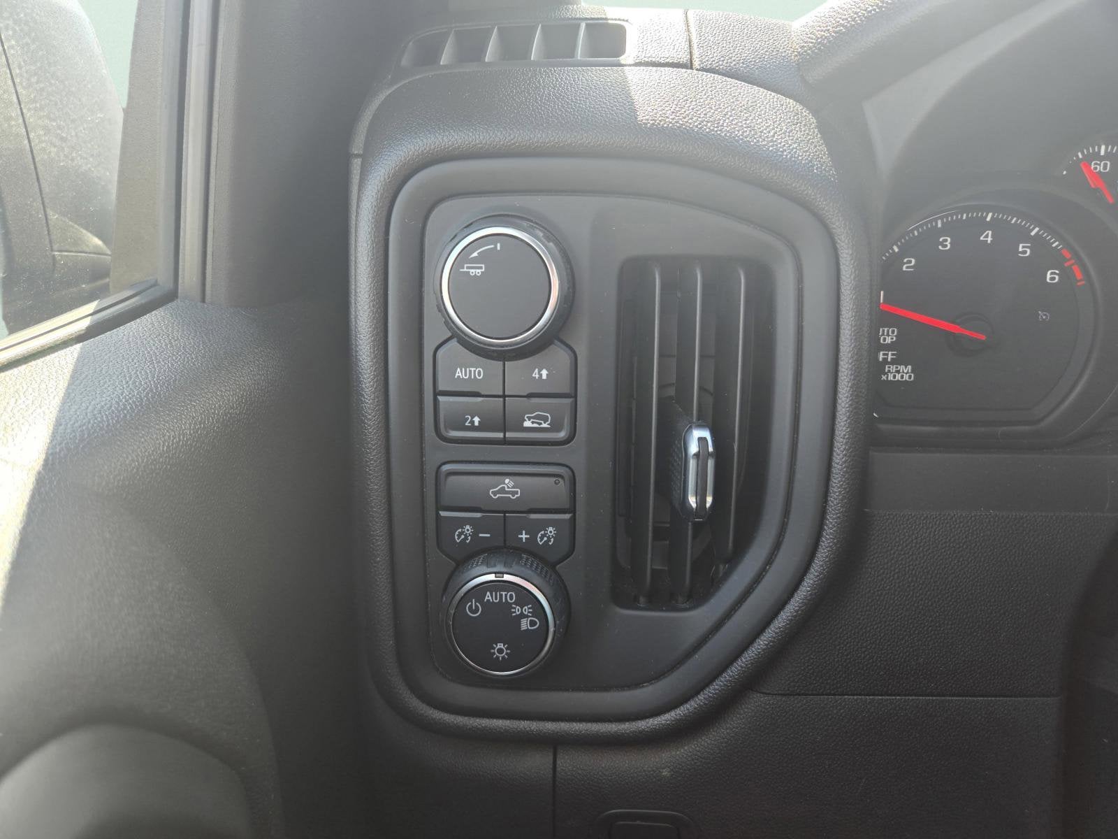 2021 Chevrolet Silverado 1500 WT