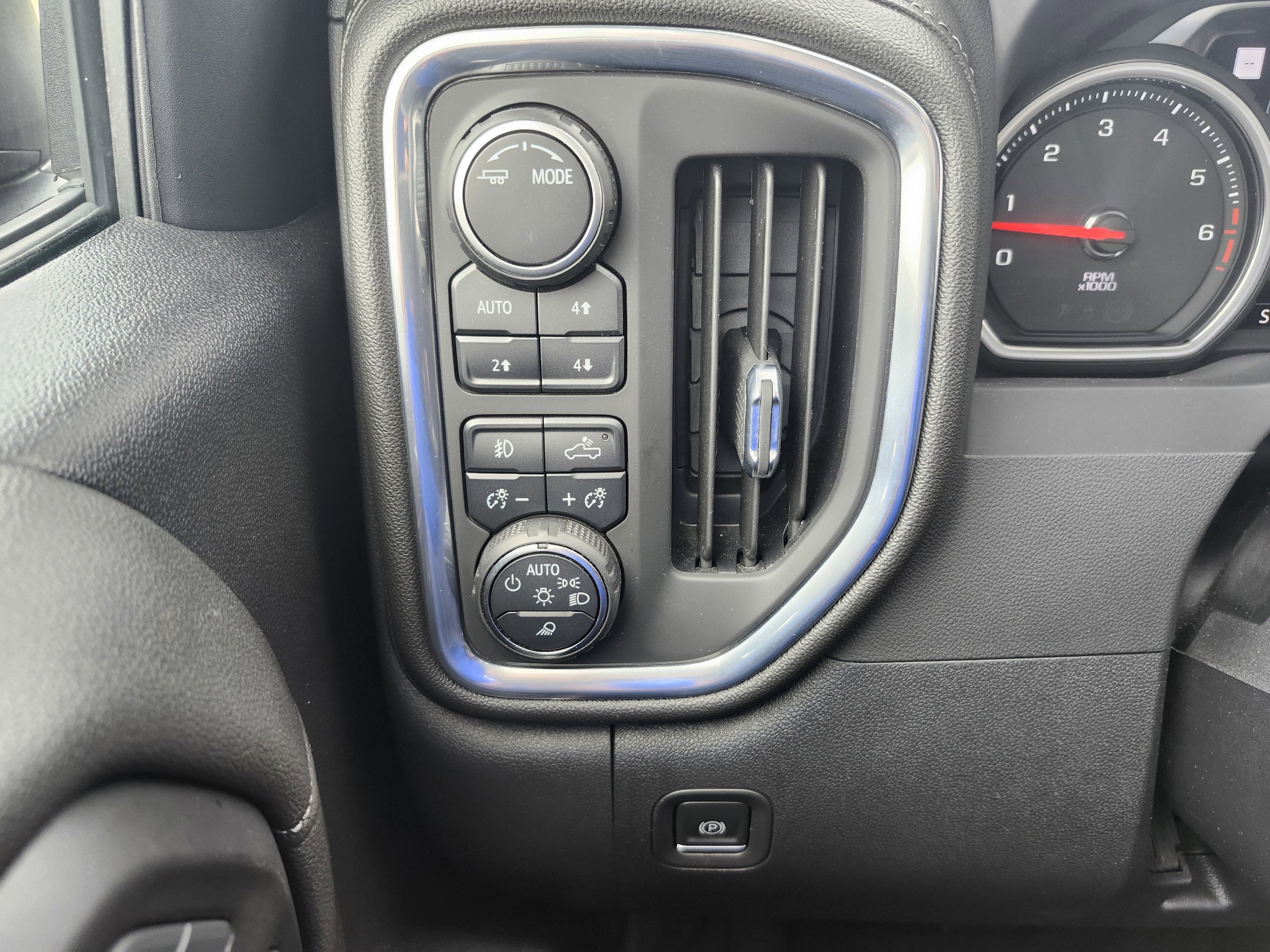 2022 Chevrolet Silverado 1500 LTD High Country