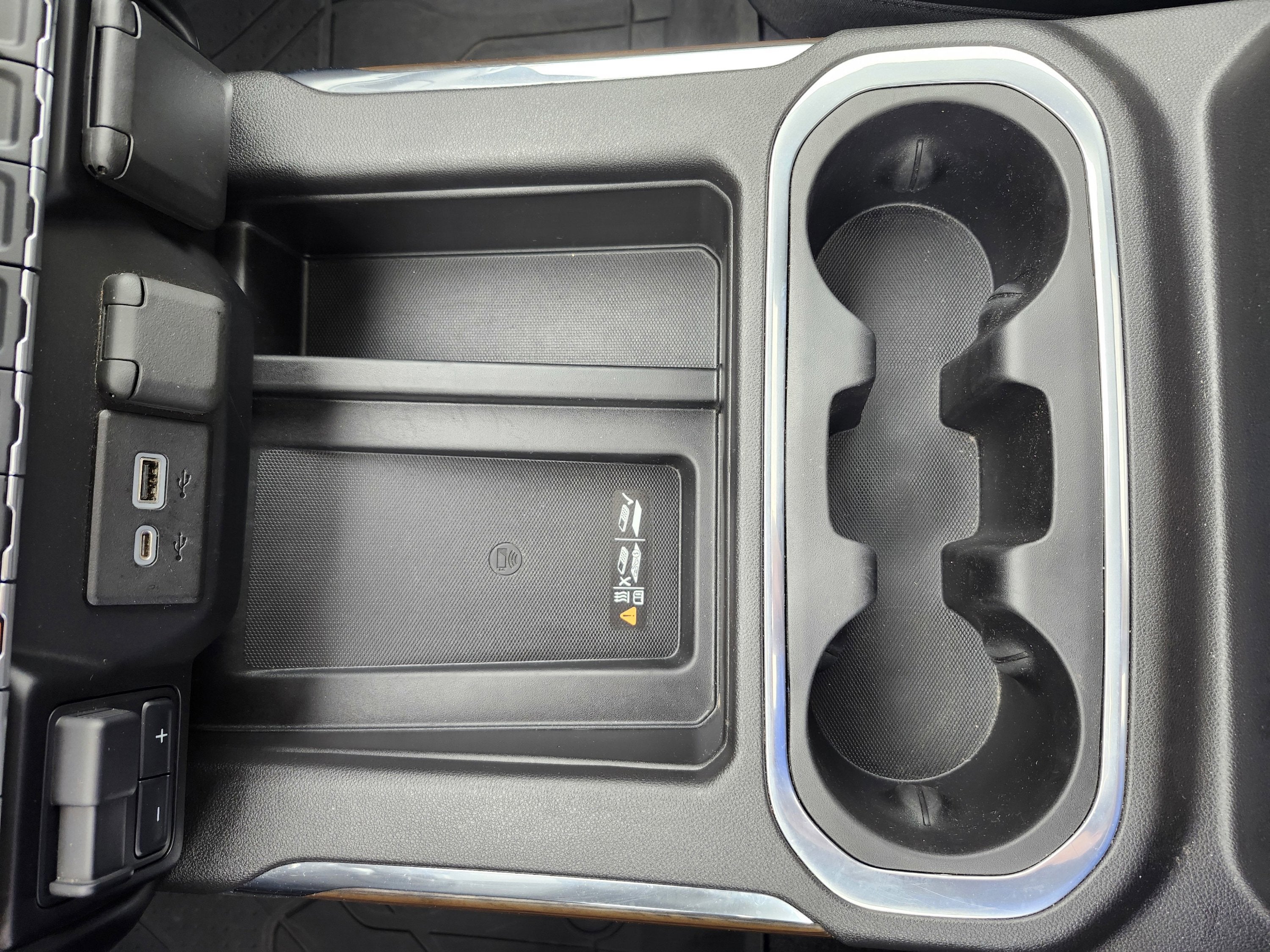 2022 Chevrolet Silverado 1500 LTD High Country