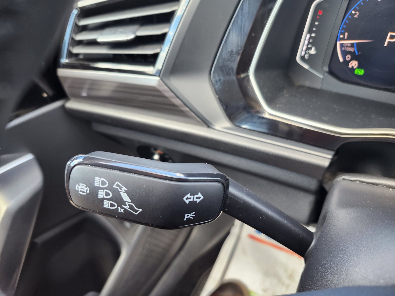 2024 Volkswagen Jetta SEL
