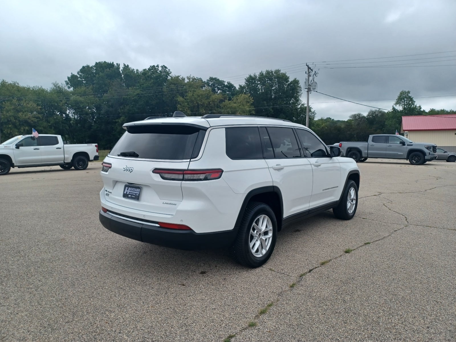 2022 Jeep Grand Cherokee L Laredo