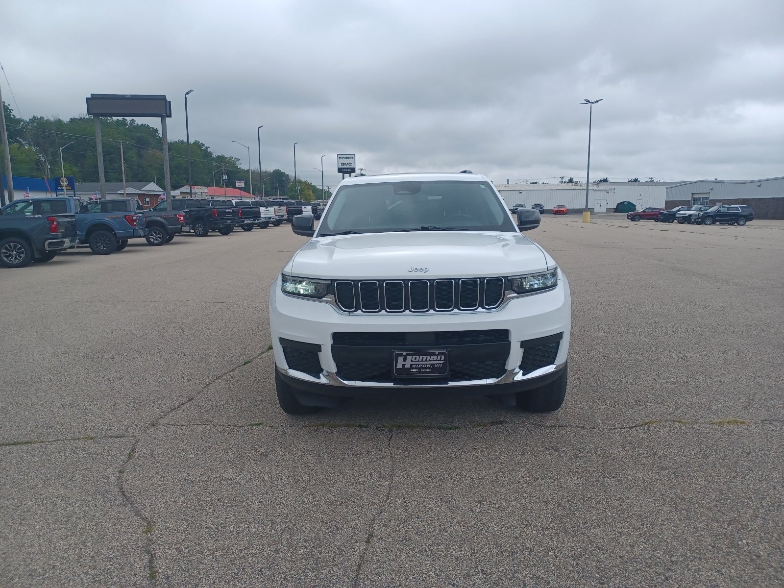 2022 Jeep Grand Cherokee L Laredo