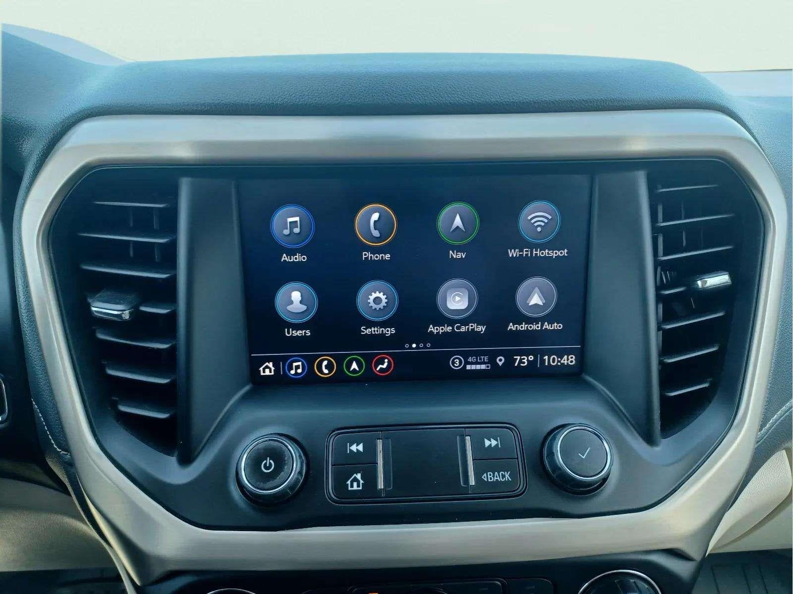 2022 GMC Acadia Denali