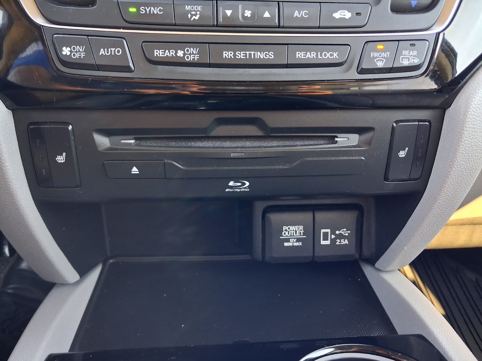 2019 Honda Pilot Touring 7-Passenger