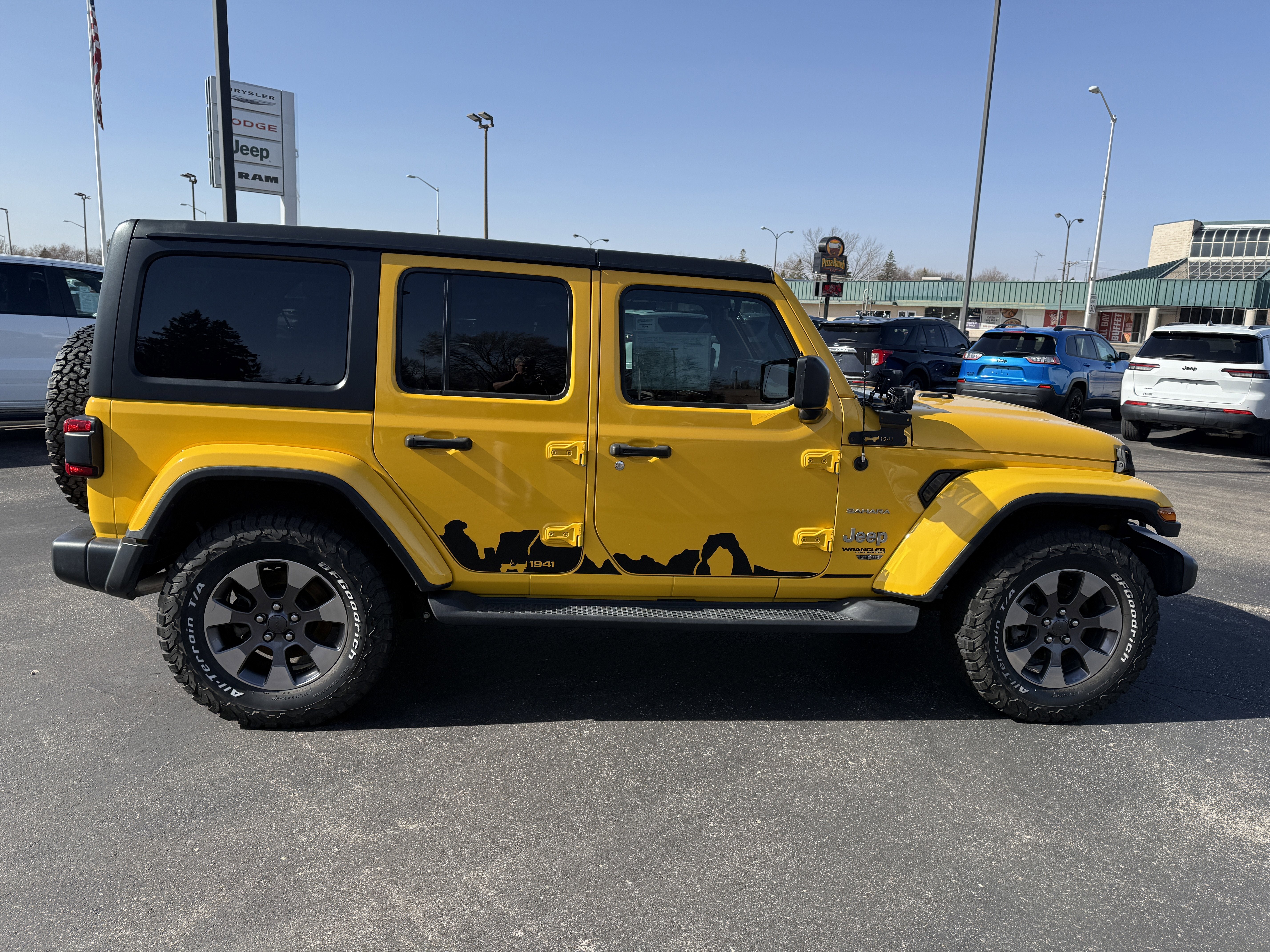 2021 Jeep Wrangler Unlimited Sahara