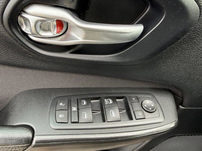 2017 Jeep Cherokee Sport