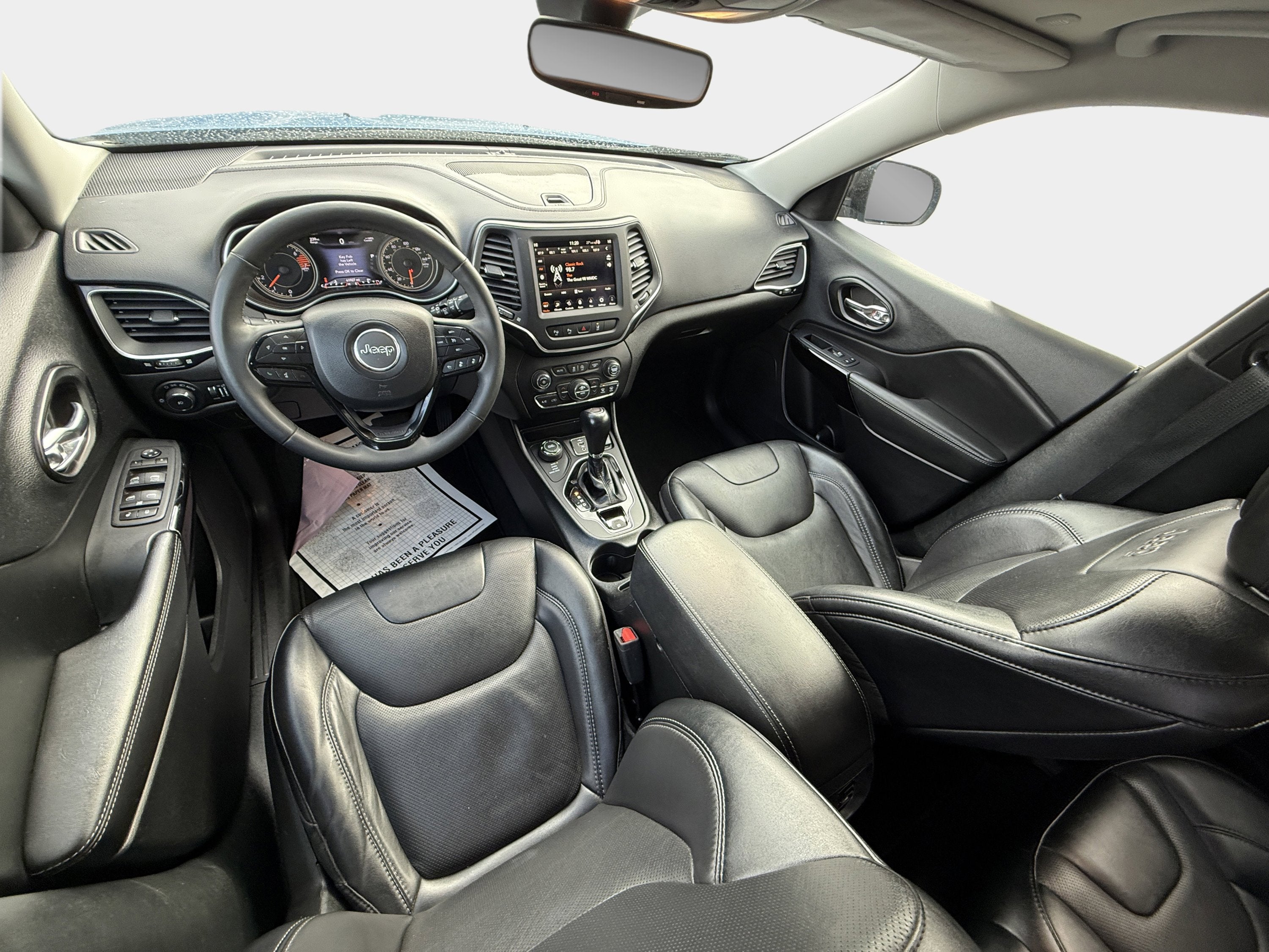 2023 Jeep Cherokee Altitude Lux