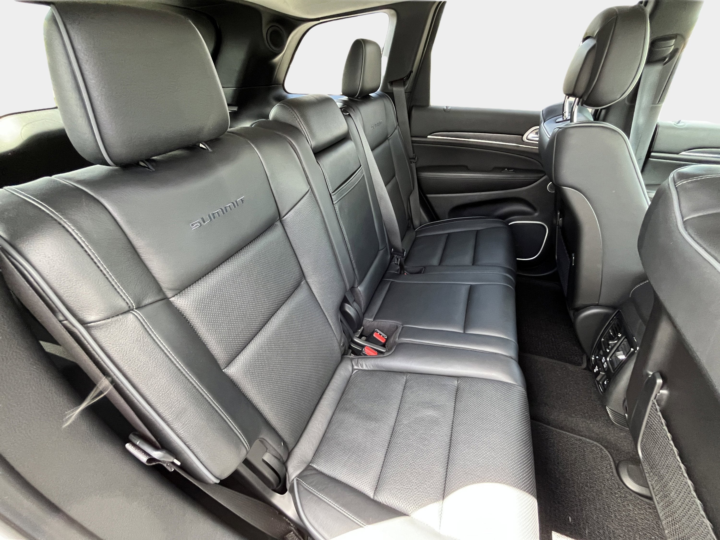 2021 Jeep Grand Cherokee Summit