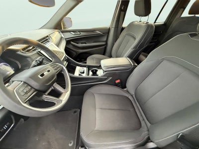 2024 Jeep Grand Cherokee Laredo X