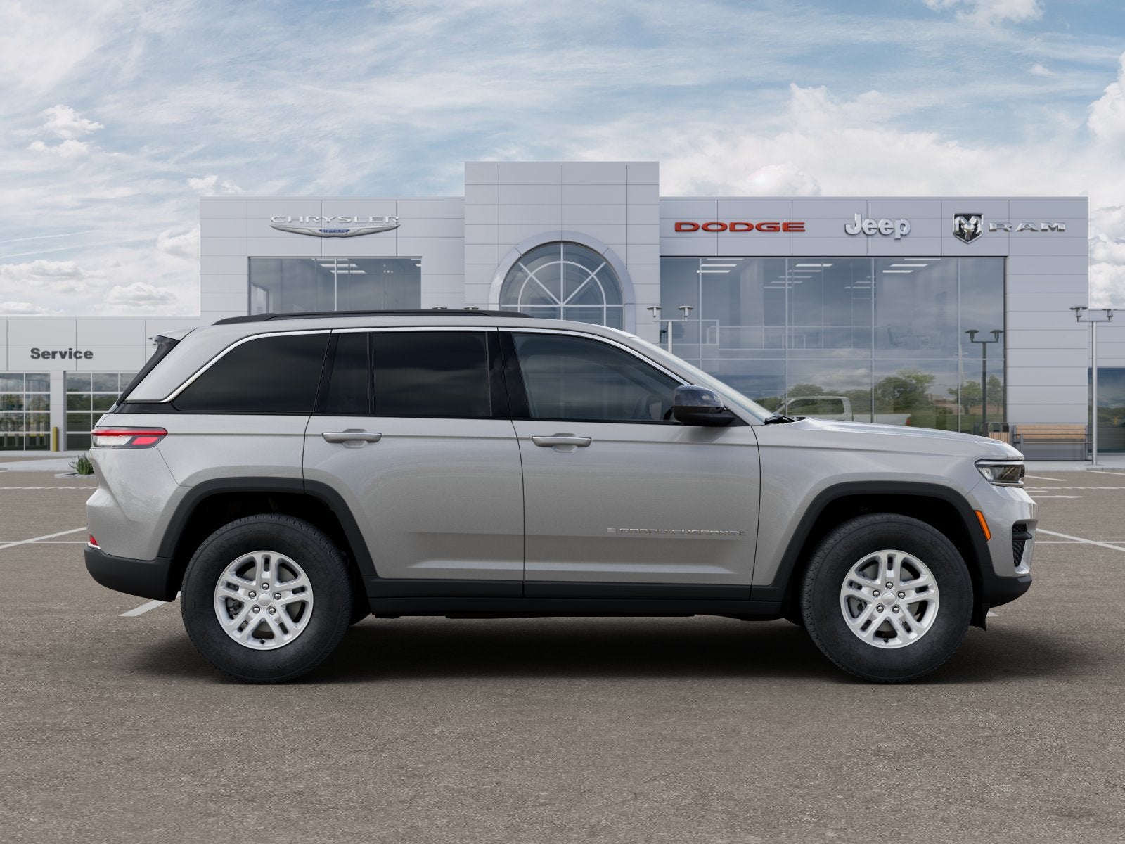 2025 Jeep Grand Cherokee Laredo