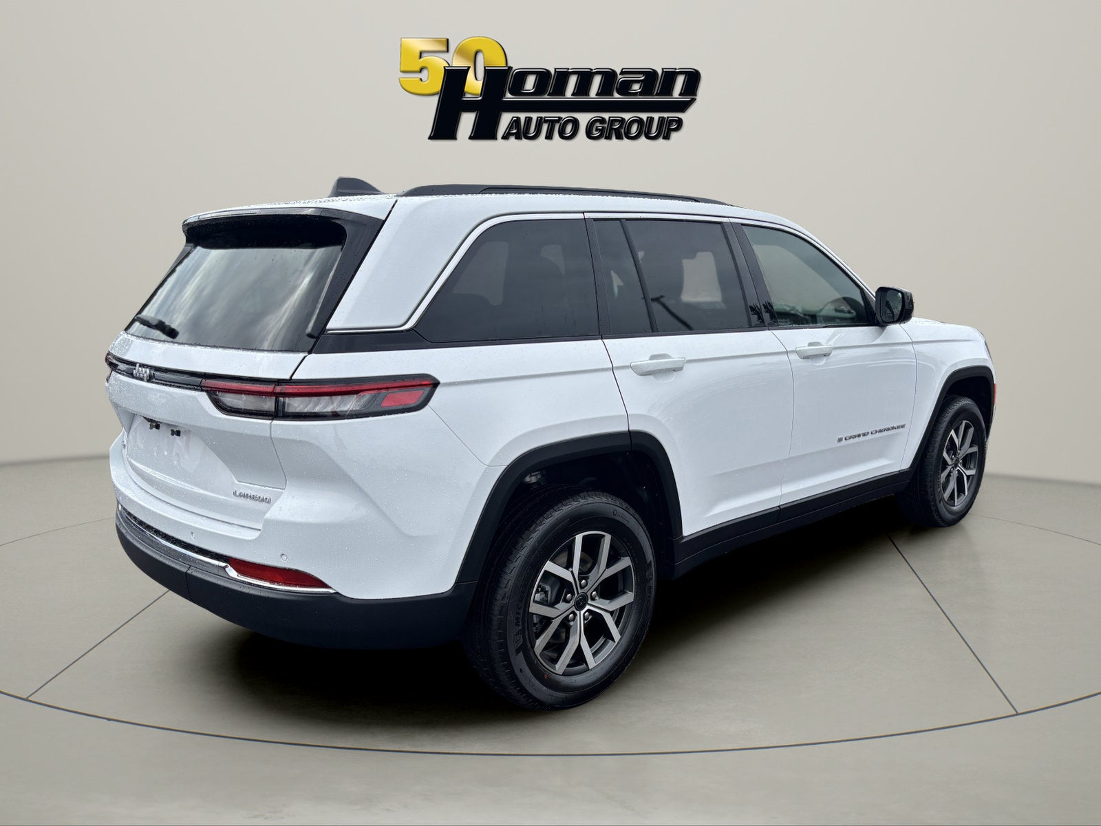 2027 Jeep Grand Cherokee Laredo X
