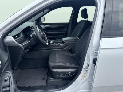 2027 Jeep Grand Cherokee Laredo X