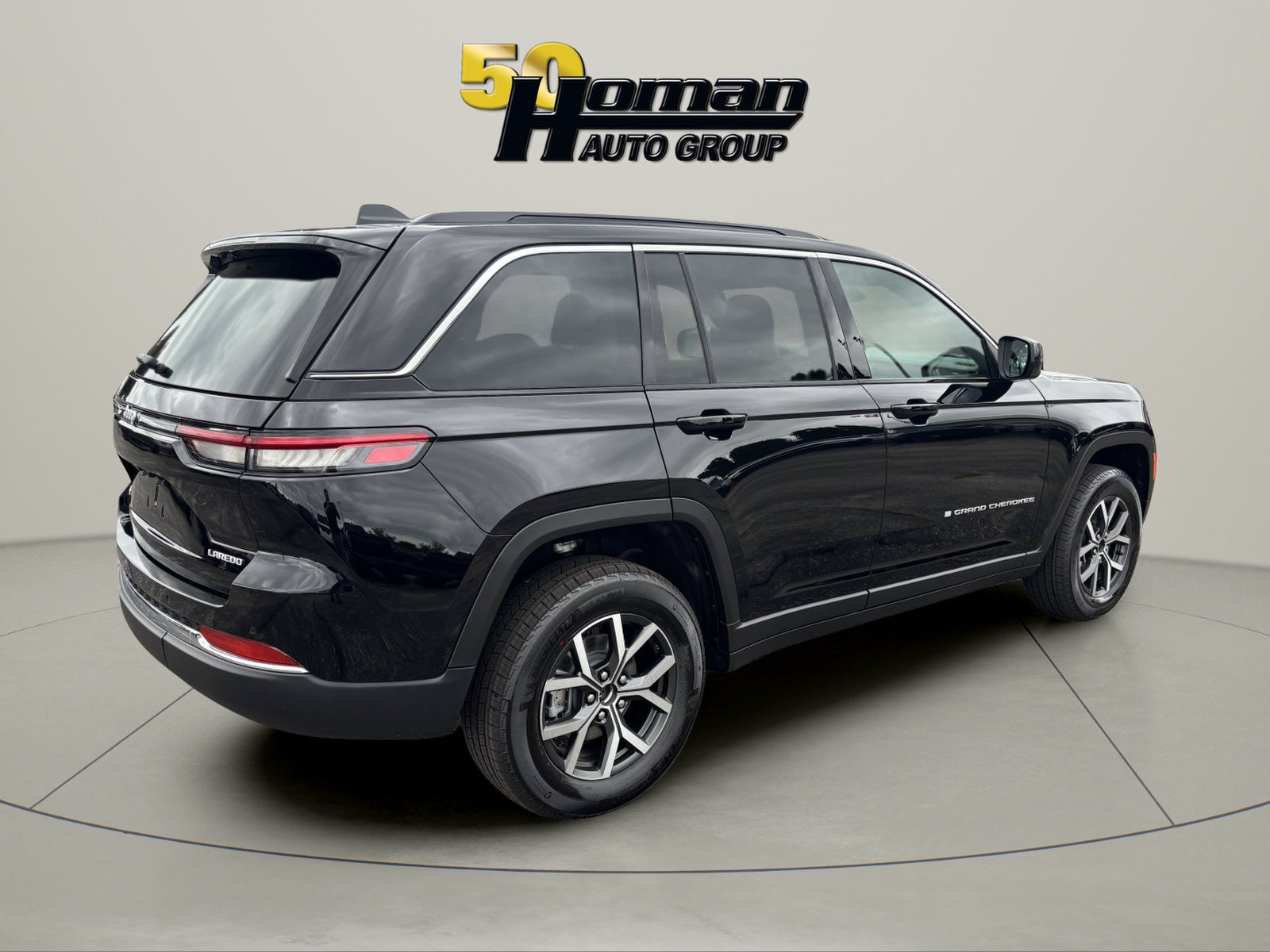 2027 Jeep Grand Cherokee Laredo X