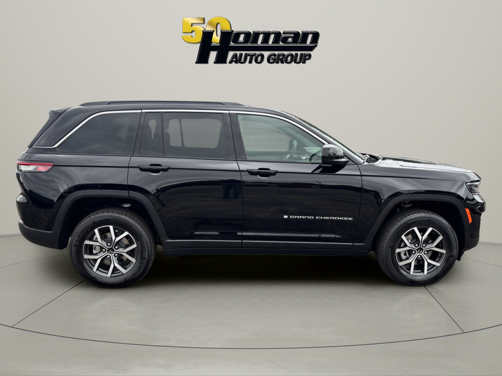 2027 Jeep Grand Cherokee Laredo X