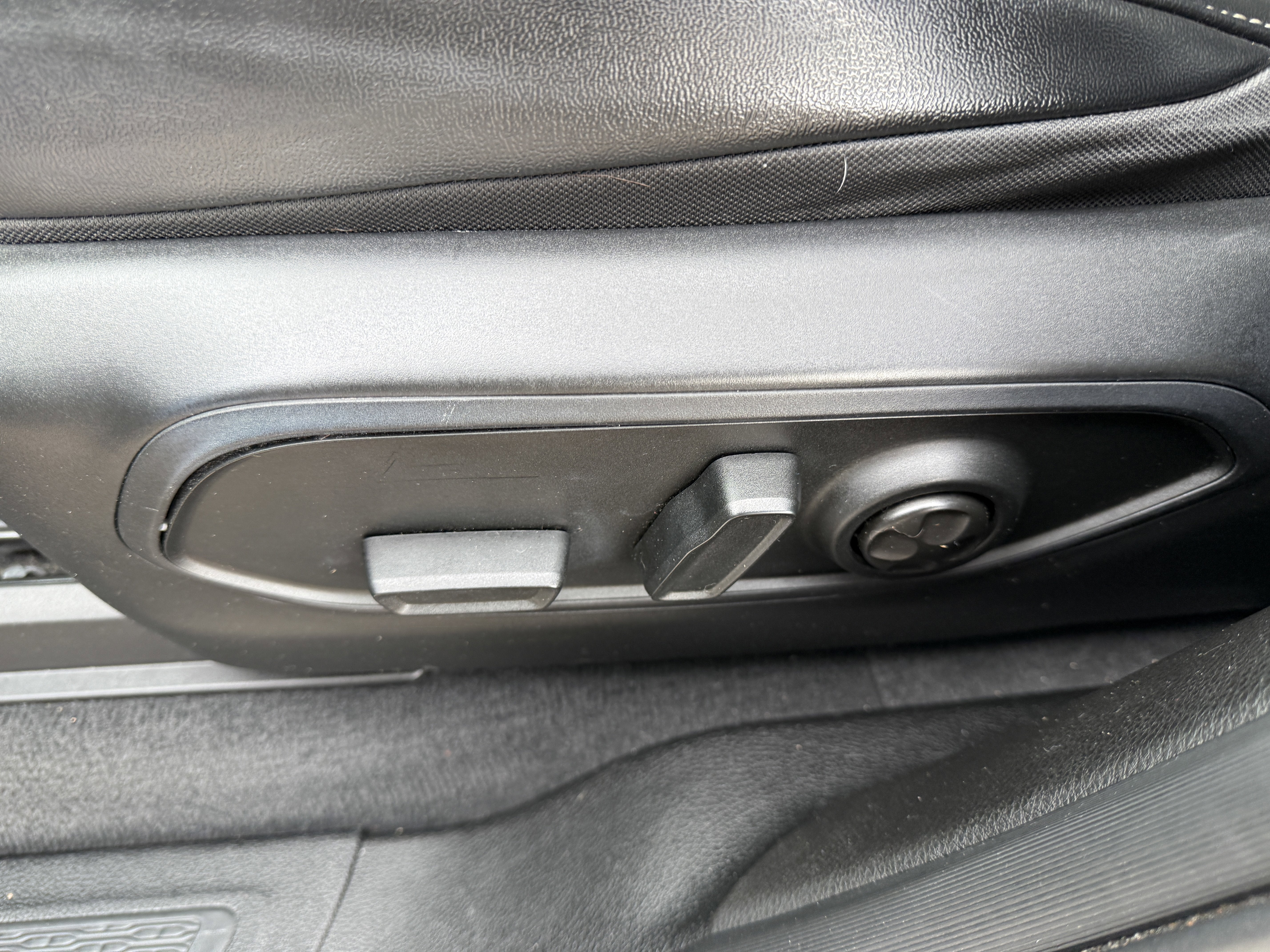 2022 Jeep Grand Cherokee Altitude