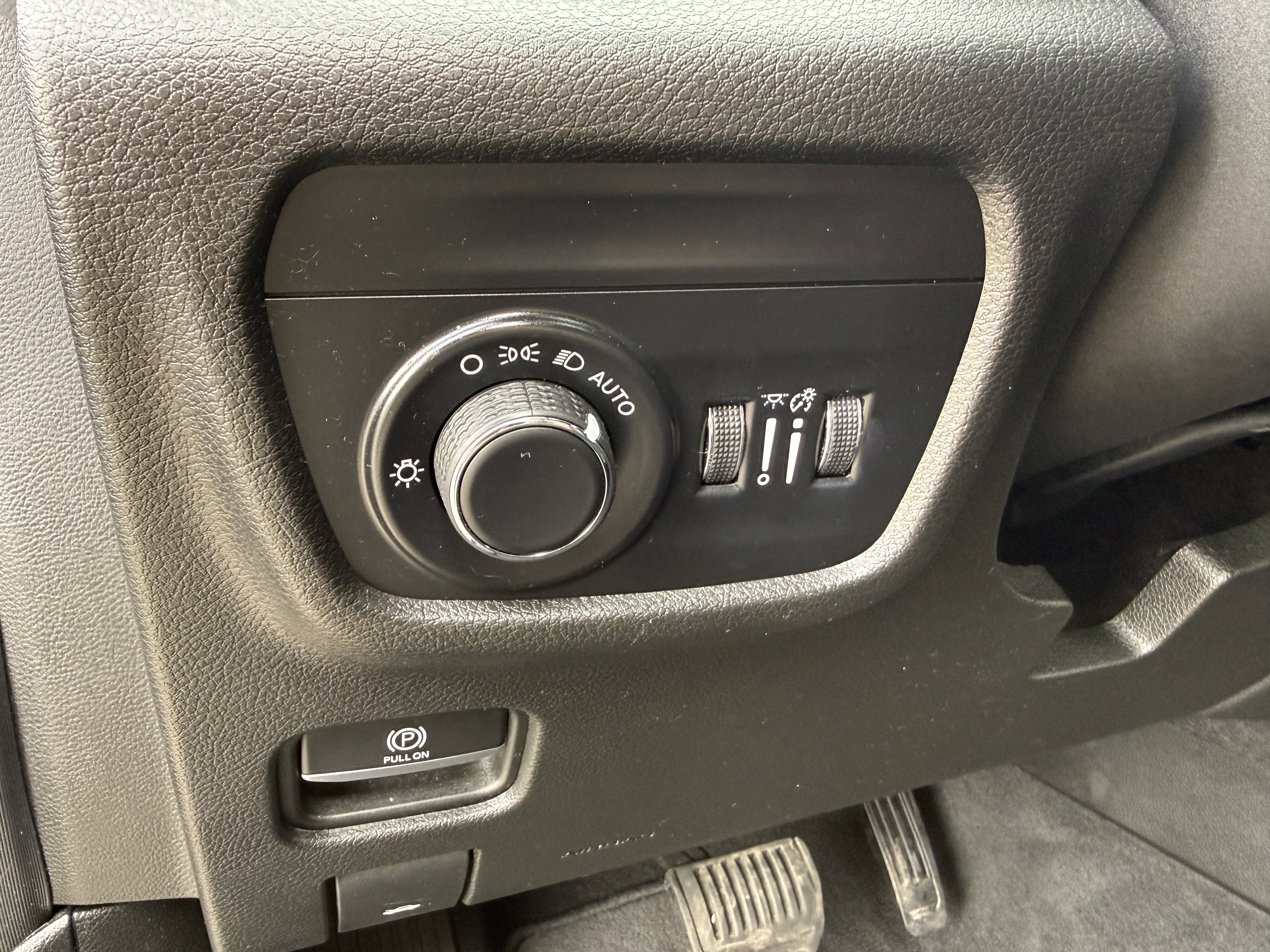 2022 Jeep Grand Cherokee Altitude