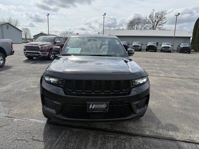 2022 Jeep Grand Cherokee Altitude