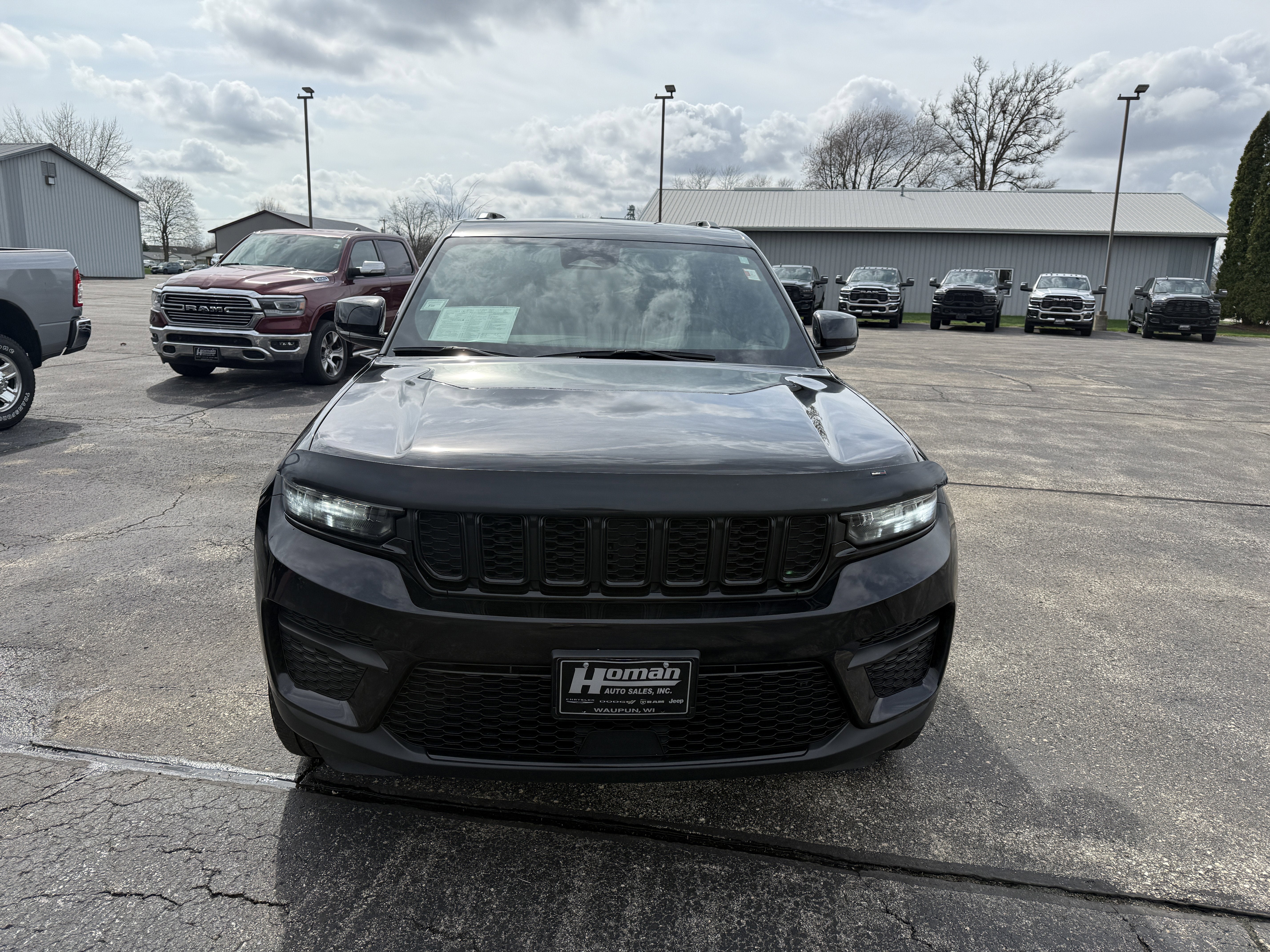 2022 Jeep Grand Cherokee Altitude
