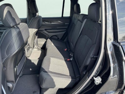 2026 Jeep Grand Cherokee Laredo X