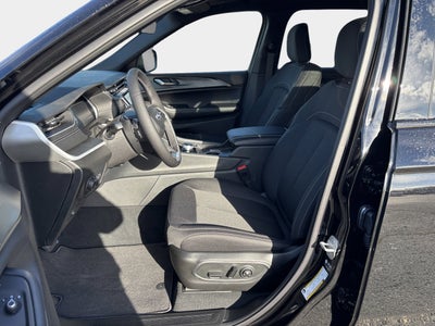 2025 Jeep Grand Cherokee L Laredo X