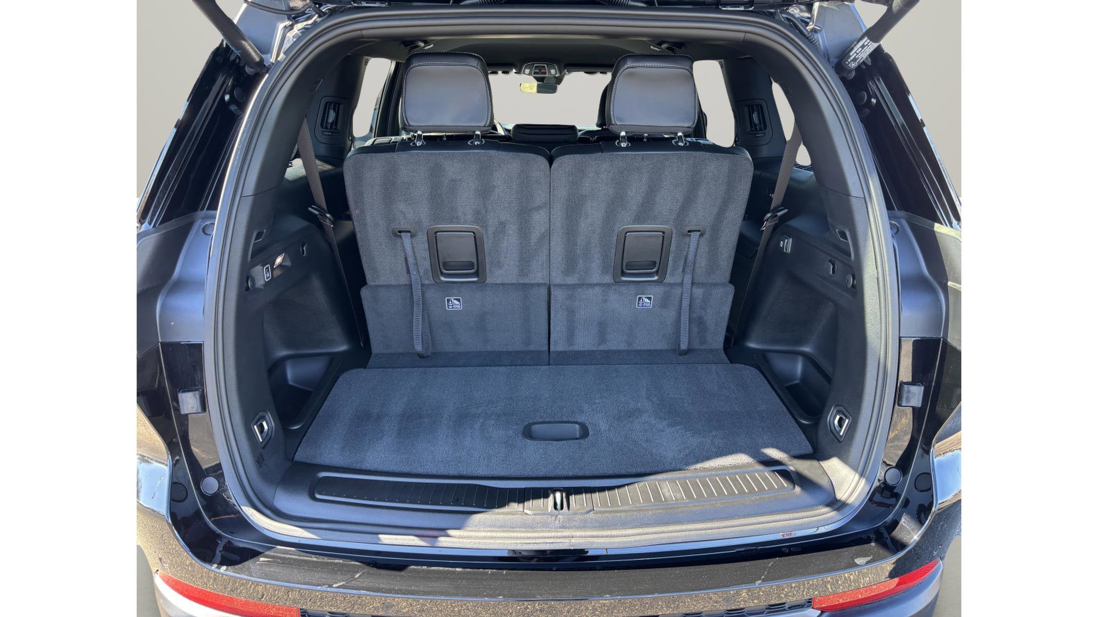 2026 Jeep Grand Cherokee L Laredo Altitude