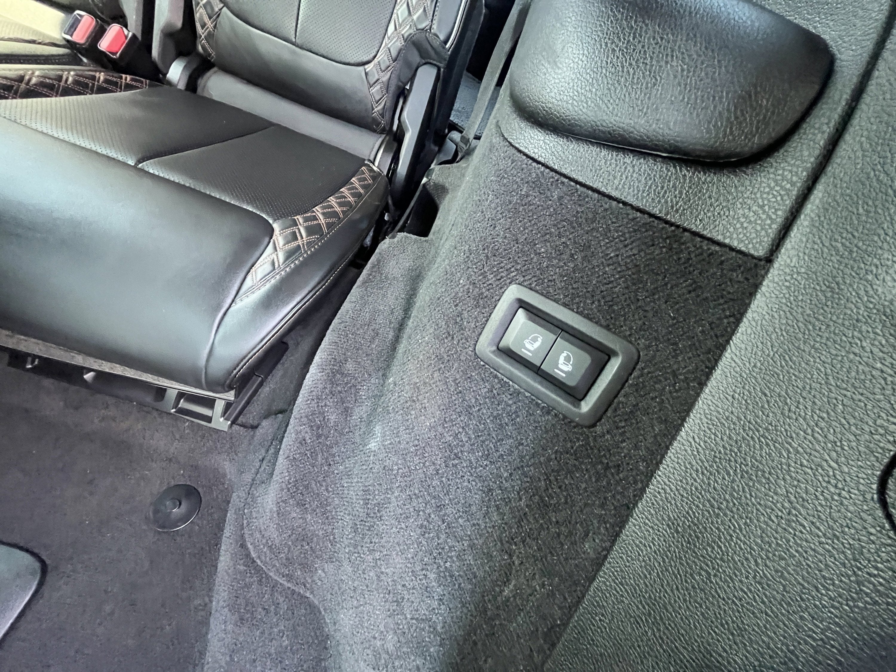 2022 Jeep Grand Cherokee L Summit Reserve