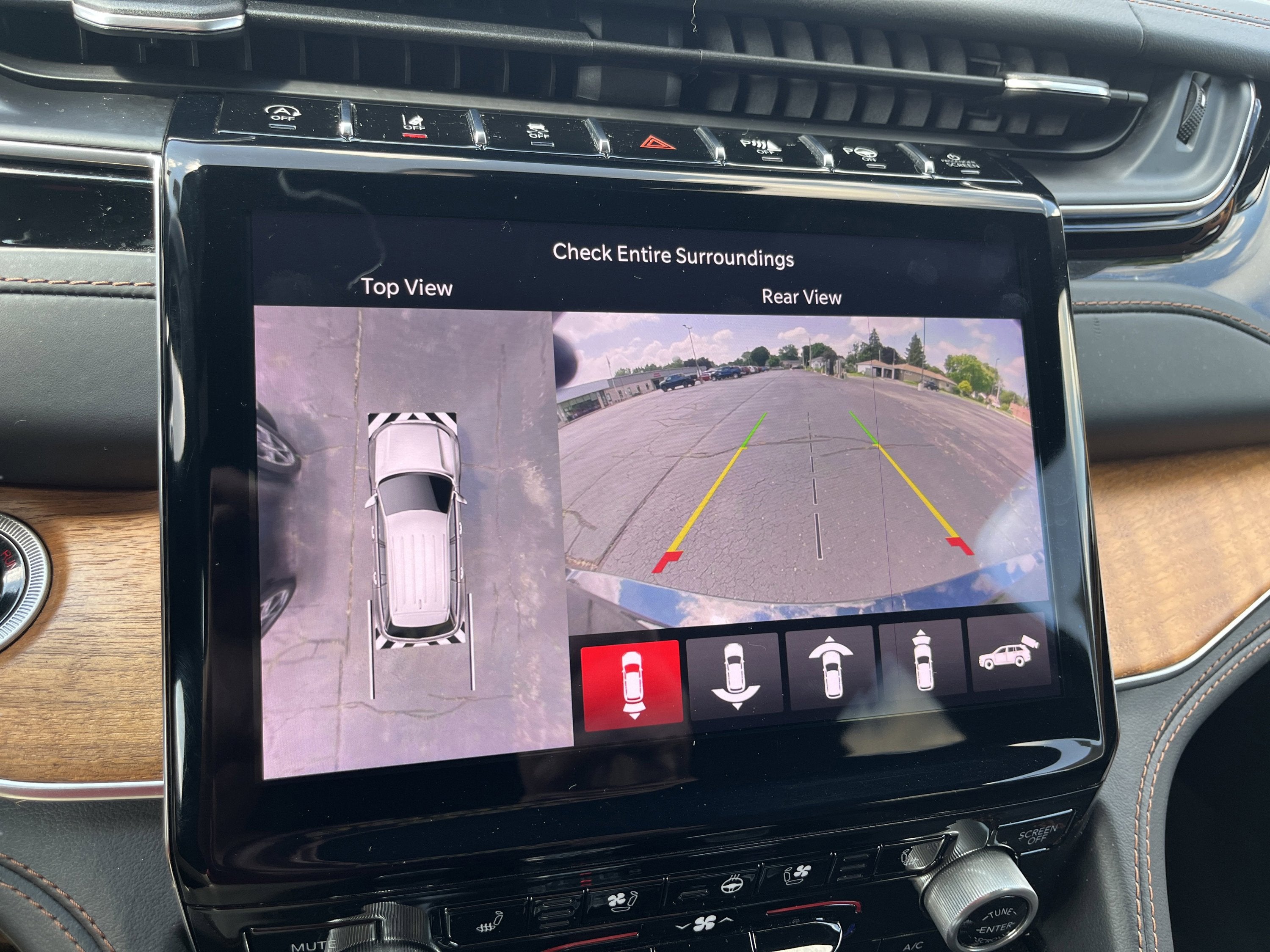 2022 Jeep Grand Cherokee L Summit Reserve