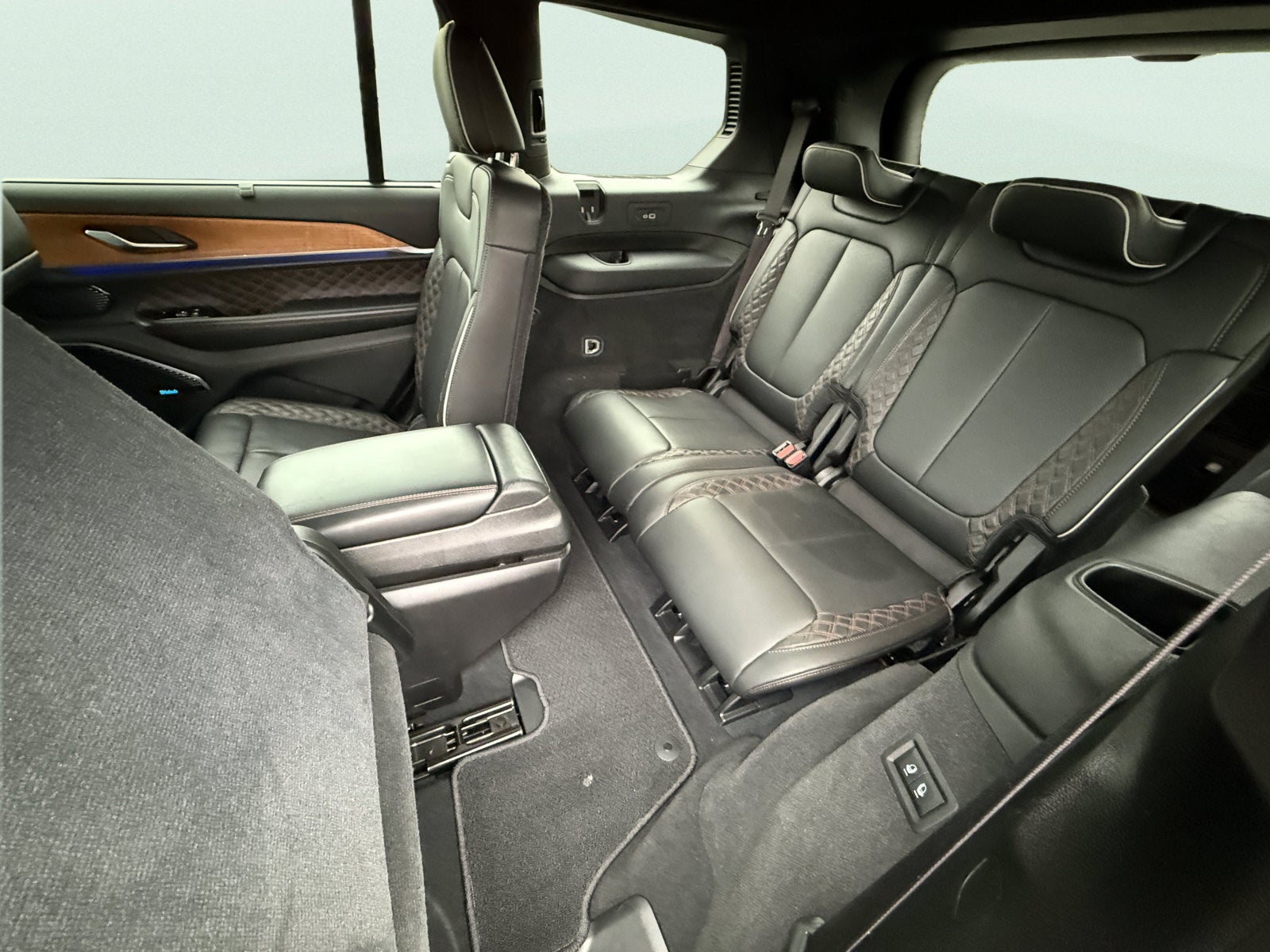 2023 Jeep Grand Cherokee L Summit Reserve