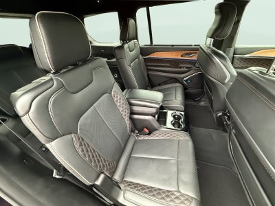 2023 Jeep Grand Cherokee L Summit Reserve