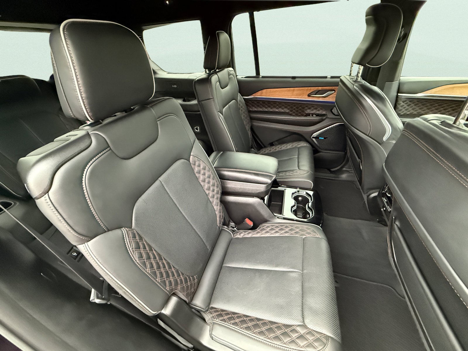 2023 Jeep Grand Cherokee L Summit Reserve