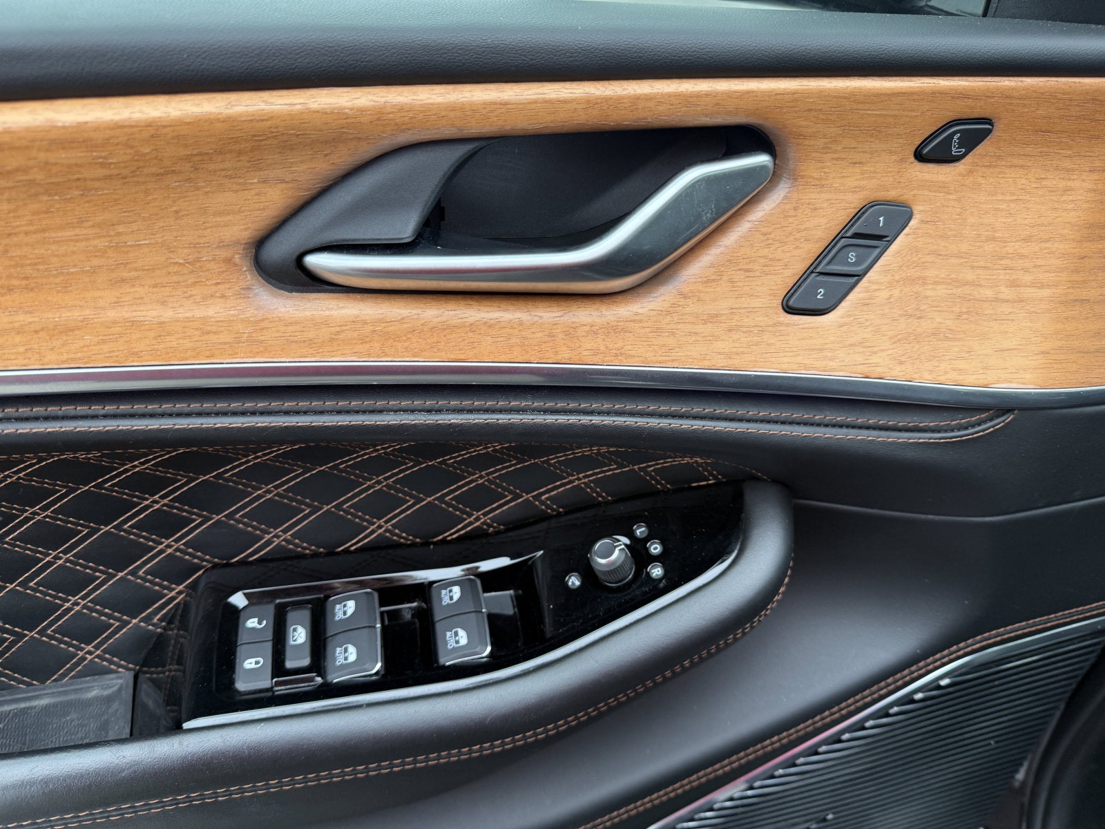 2023 Jeep Grand Cherokee L Summit Reserve