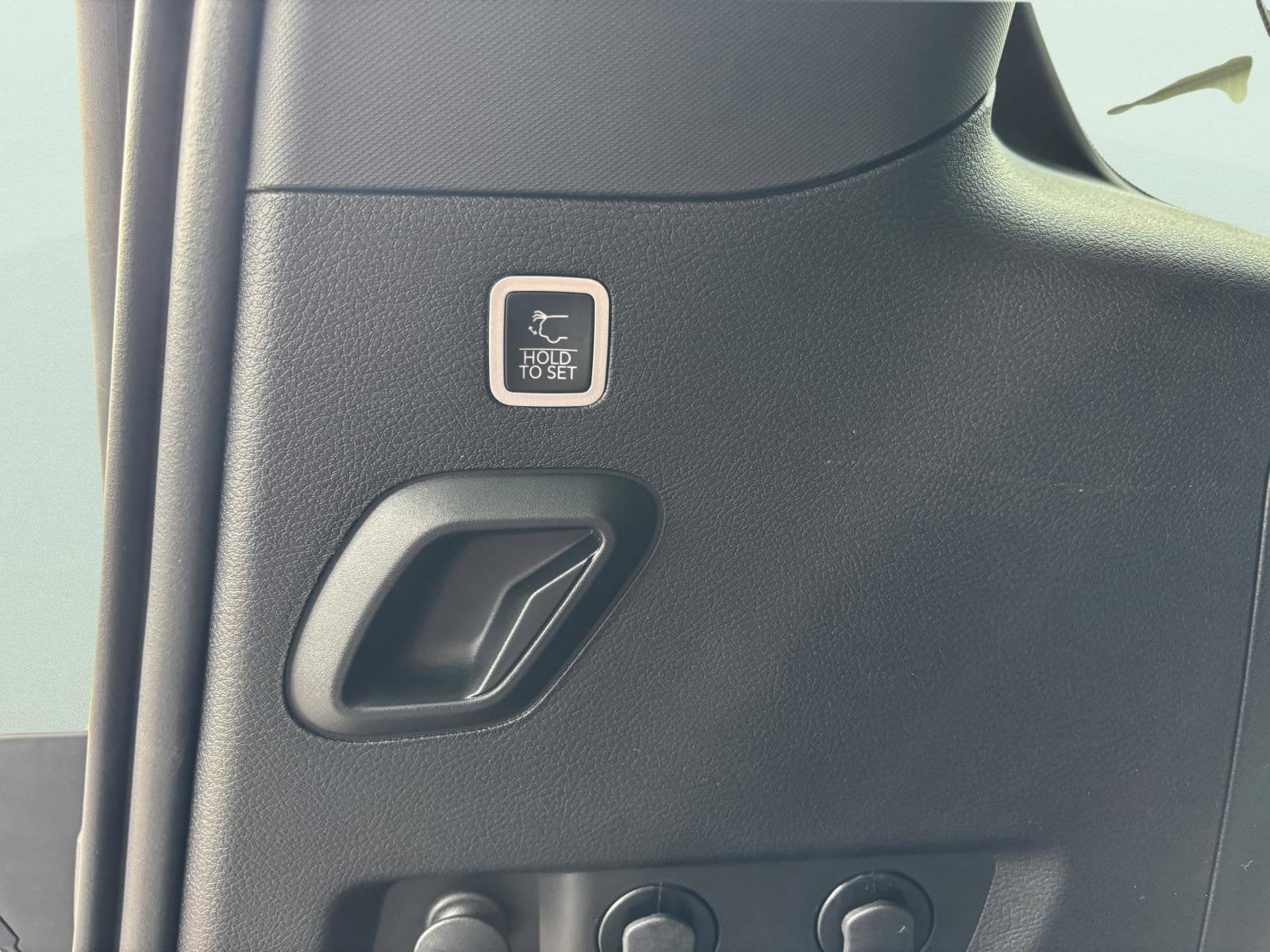 2026 Jeep Grand Wagoneer WSJM75