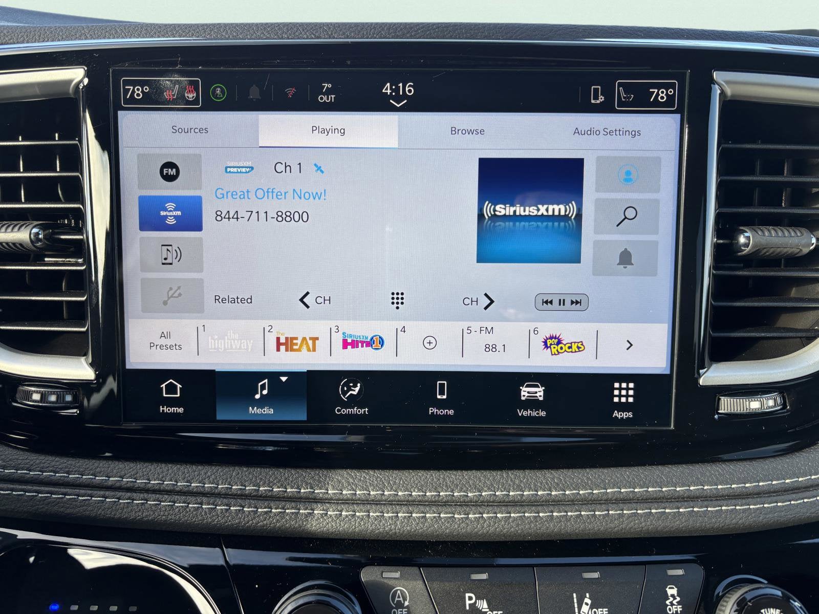 2026 Chrysler Pacifica Select