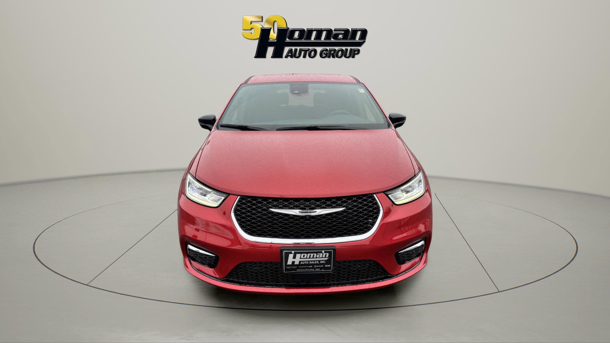 2026 Chrysler Pacifica Select