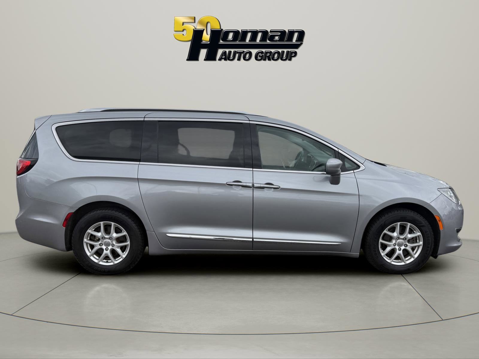 2020 Chrysler Pacifica Touring L