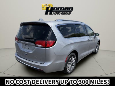 2020 Chrysler Pacifica Touring L Plus