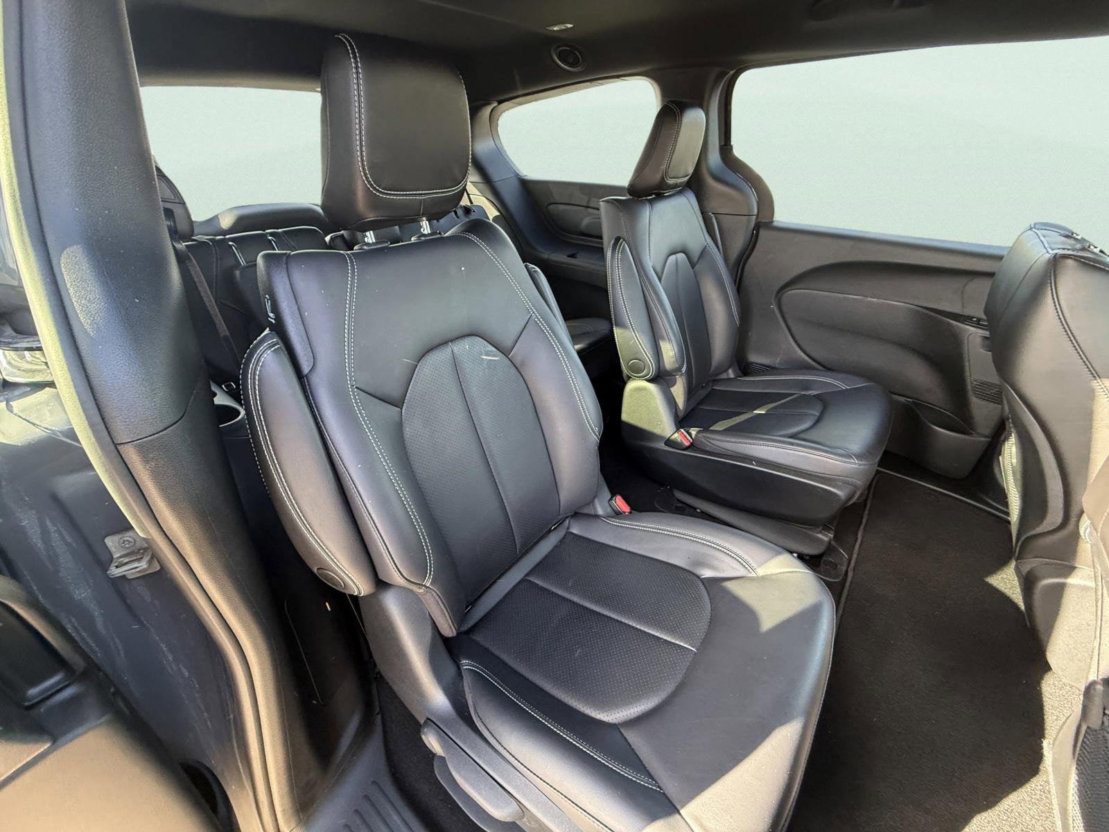 2023 Chrysler Pacifica Hybrid Touring L