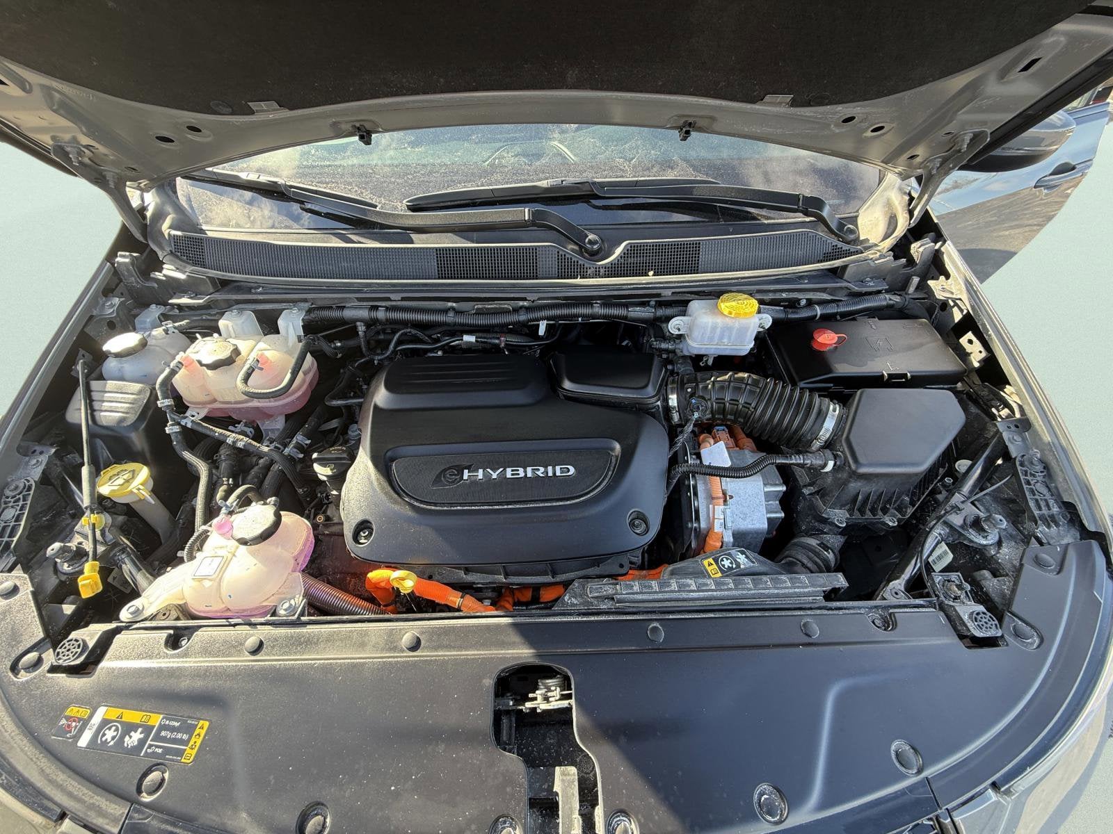 2023 Chrysler Pacifica Hybrid Touring L