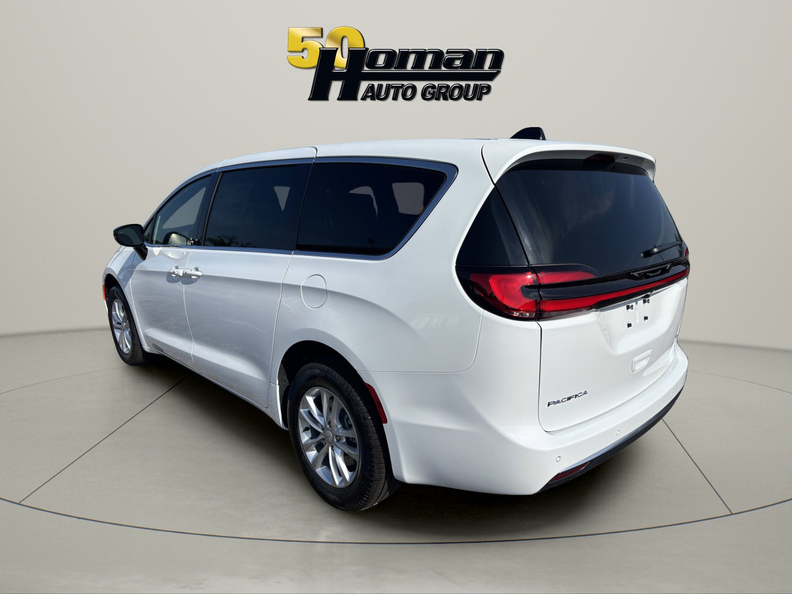 2027 Chrysler Pacifica Select