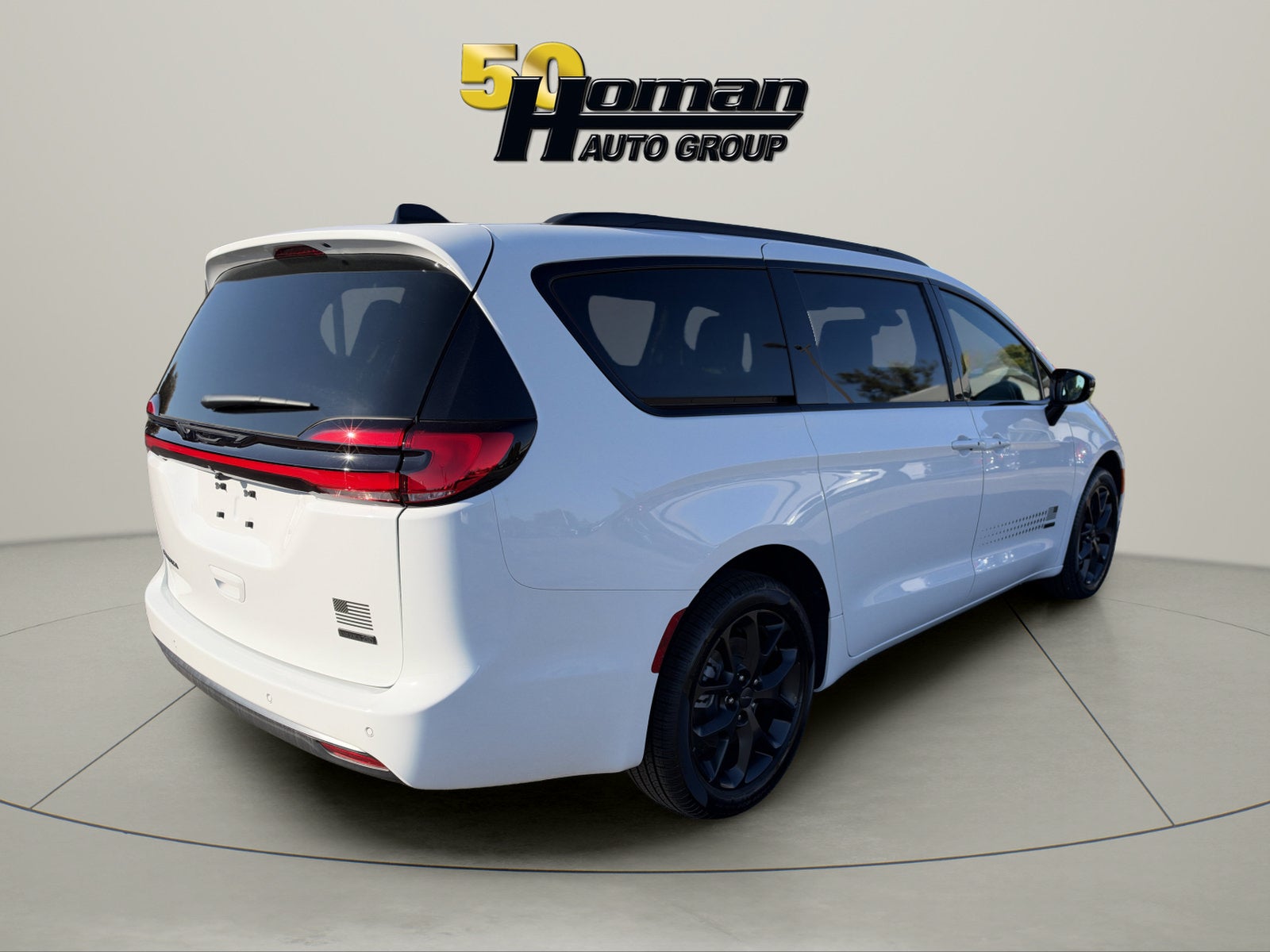 2027 Chrysler Pacifica Select